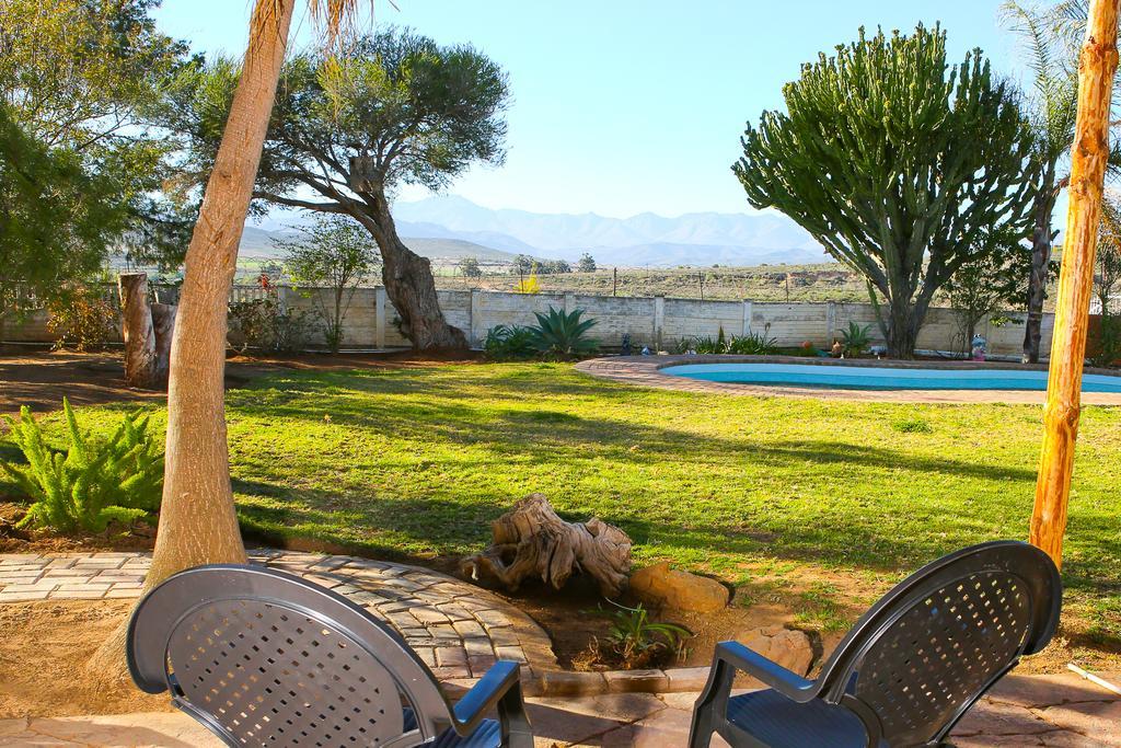 Oudtshoorn Homestay Accommodation Buitenkant foto